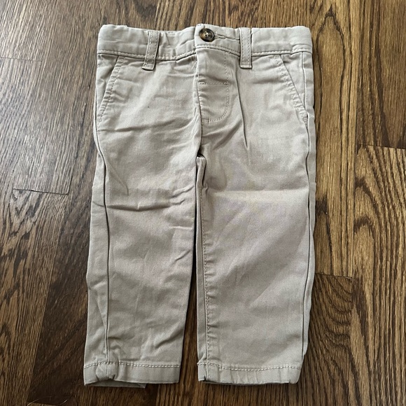 Carter’s plaid pastel outfit with bow tie, size 9M - Picture 3 of 8